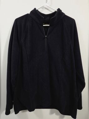 Womems Cabela's Fleece Black Half-Zip Sweater